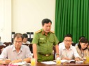Phải xin lỗi người mua, bán dâm bị bêu riếu Phải xin lỗi người mua, bán dâm bị bêu riếu