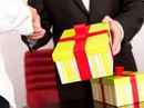 Quà Tết bị lợi dụng bởi những tâm địa đen tối Quà Tết bị lợi dụng bởi những tâm địa đen tối