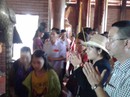 Mướt mồ hôi ở ngôi chùa lớn nhất miền Tây ngày mùng 1 Tết Mướt mồ hôi ở ngôi chùa lớn nhất miền Tây ngày mùng 1 Tết
