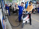 Tự quyết giá xăng dầu, doanh nghiệp thao túng giá? Tự quyết giá xăng dầu, doanh nghiệp thao túng giá?