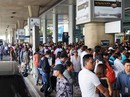 "Chôn chân" tại bến xe, sân bay "Chôn chân" tại bến xe, sân bay