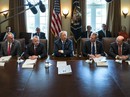 Ông Trump: “Nga hãy chuẩn bị, tên lửa sắp được bắn vào Syria” Ông Trump: “Nga hãy chuẩn bị, tên lửa sắp được bắn vào Syria”