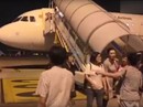 Máy bay từ Trung Quốc đến Việt Nam quay lại vì nghi nứt cửa sổ Máy bay từ Trung Quốc đến Việt Nam quay lại vì nghi nứt cửa sổ