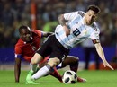 Giao hữu: Messi lập hat-trick, Argentina đè bẹp "tí hon" Haiti Giao hữu: Messi lập hat-trick, Argentina đè bẹp "tí hon" Haiti