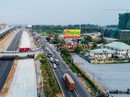 Đất nền TP HCM lên cơn sốt, chuyên gia cảnh báo "thị trường đang rất nhạy cảm" Đất nền TP HCM lên cơn sốt, chuyên gia cảnh báo "thị trường đang rất nhạy cảm"