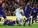 Rực lửa siêu kinh điển, Barcelona chia điểm Real Madrid ở Nou Camp Rực lửa siêu kinh điển, Barcelona chia điểm Real Madrid ở Nou Camp