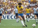 Cô hàng nước nhớ chàng Socrates Cô hàng nước nhớ chàng Socrates