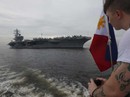 Siêu tàu sân bay Mỹ tới nơi Trung Quốc quân sự hóa các đảo nhân tạo Siêu tàu sân bay Mỹ tới nơi Trung Quốc quân sự hóa các đảo nhân tạo