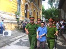 Cuồng ghen, tạt xăng thiêu sống vợ "hờ" tại nhà trọ Cuồng ghen, tạt xăng thiêu sống vợ "hờ" tại nhà trọ