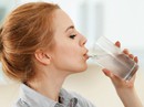 Lý do nên uống nước ấm ngay sau khi thức dậy Lý do nên uống nước ấm ngay sau khi thức dậy