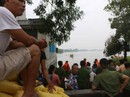 Hà Nội: Sẵn sàng cho "tình huống xấu nhất", chuẩn bị "chạy lũ" Hà Nội: Sẵn sàng cho "tình huống xấu nhất", chuẩn bị "chạy lũ"