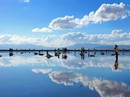 Khách Trung Quốc tàn phá "tấm gương của bầu trời" Khách Trung Quốc tàn phá "tấm gương của bầu trời"