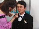 Chú rể nuốt nước mắt nhìn cô dâu qua đời ngay trong ngày cưới Chú rể nuốt nước mắt nhìn cô dâu qua đời ngay trong ngày cưới