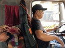 (eMagazine) - Đời những bác tài container “xuất ngoại” (eMagazine) - Đời những bác tài container “xuất ngoại”