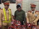 Cuối năm, pháo lậu rùng rùng đổ bộ Cuối năm, pháo lậu rùng rùng đổ bộ