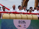 Chiến lược đầu tư của Trung Quốc ở nước ngoài bị chỉ trích Chiến lược đầu tư của Trung Quốc ở nước ngoài bị chỉ trích