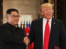 Bị "cả thế giới quay lưng", ông Trump bày tỏ cảm kích với ông Kim Jong-un Bị "cả thế giới quay lưng", ông Trump bày tỏ cảm kích với ông Kim Jong-un