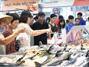 Siêu thị nghẹt người, chợ vắng khách Siêu thị nghẹt người, chợ vắng khách