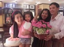 Diễn viên Mai Phương rạng ngời bên người thân trong ngày sinh nhật Diễn viên Mai Phương rạng ngời bên người thân trong ngày sinh nhật