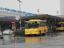 Dùng xe buýt giảm áp lực cho Tân Sơn Nhất Dùng xe buýt giảm áp lực cho Tân Sơn Nhất