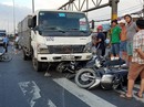 TP HCM: Xe tải tông xe máy văng la liệt, nhiều người bị thương TP HCM: Xe tải tông xe máy văng la liệt, nhiều người bị thương