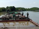 TP HCM: "Cát tặc" lộng hành TP HCM: "Cát tặc" lộng hành
