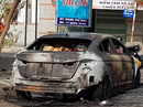 Mượn xe chưa kịp trả, chiếc ô tô con nửa tỉ đồng cháy rụi trong đêm