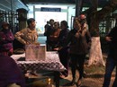 Ôtô chở cả nhà lao xuống sông Hoài: Cảm động thư gửi người dân Hội An Ôtô chở cả nhà lao xuống sông Hoài: Cảm động thư gửi người dân Hội An