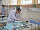21 học sinh lớp 2 nhập viện sau khi ăn bữa trưa tại nhà giáo viên 21 học sinh lớp 2 nhập viện sau khi ăn bữa trưa tại nhà giáo viên