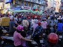 Hàng ngàn người đổ về quận 5 chơi Tết Nguyên tiêu Hàng ngàn người đổ về quận 5 chơi Tết Nguyên tiêu