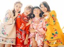 Diễn viên trẻ tưng bừng đón Xuân Diễn viên trẻ tưng bừng đón Xuân