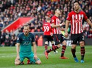Harry Kane ghi bàn thứ 200, Tottenham vẫn thua sốc Harry Kane ghi bàn thứ 200, Tottenham vẫn thua sốc