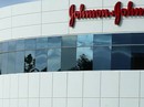 Buộc Johnson&Johnson bồi thường 29,4 triệu USD cho một phụ nữ ung thư Buộc Johnson&Johnson bồi thường 29,4 triệu USD cho một phụ nữ ung thư