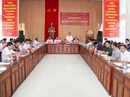 Bỏ phiếu kín xử lý vụ xe biển xanh Hậu Giang đi dự tiệc ở Cần Thơ Bỏ phiếu kín xử lý vụ xe biển xanh Hậu Giang đi dự tiệc ở Cần Thơ