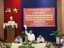 Nguyên bí thư huyện phản ánh chuyện mất thuế, ô nhiễm tại mỏ vàng với Thủ tướng Nguyên bí thư huyện phản ánh chuyện mất thuế, ô nhiễm tại mỏ vàng với Thủ tướng