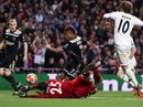 Địa chấn Champions League: Real Madrid thua muối mặt Ajax Địa chấn Champions League: Real Madrid thua muối mặt Ajax