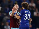 HLV Sarri bị đuổi, Chelsea vuột chiến thắng trước Burnley HLV Sarri bị đuổi, Chelsea vuột chiến thắng trước Burnley