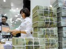 Hơn 100.000 tỉ đồng ngân sách “cố thủ” tại Vietcombank, BIDV Hơn 100.000 tỉ đồng ngân sách “cố thủ” tại Vietcombank, BIDV
