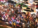 TP HCM: Hàng ngàn người đổ dồn xem pháo hoa, nhiều tuyến đường kẹt cứng TP HCM: Hàng ngàn người đổ dồn xem pháo hoa, nhiều tuyến đường kẹt cứng