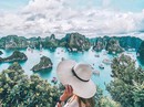 Báo Mỹ gọi tên vịnh Hạ Long trong 35 kỳ quan thiên nhiên thế giới Báo Mỹ gọi tên vịnh Hạ Long trong 35 kỳ quan thiên nhiên thế giới