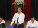 Người mua đất kéo đến UBND tỉnh, Chủ tịch Quảng Nam bỏ họp để tiếp Người mua đất kéo đến UBND tỉnh, Chủ tịch Quảng Nam bỏ họp để tiếp