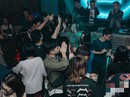Những cô gái trẻ đẹp bị gài bẫy khi đi bar ở Hà Nội Những cô gái trẻ đẹp bị gài bẫy khi đi bar ở Hà Nội