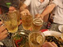 Luật Phòng chống tác hại rượu bia: "Chân nọ xọ chân kia" Luật Phòng chống tác hại rượu bia: "Chân nọ xọ chân kia"