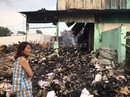 Cháy rụi kho, hàng tấn tài liệu xe buýt ở TP HCM biến thành tro Cháy rụi kho, hàng tấn tài liệu xe buýt ở TP HCM biến thành tro