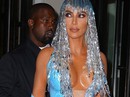 Kim Kardashian vận động giúp 17 tù nhân chung thân tự do Kim Kardashian vận động giúp 17 tù nhân chung thân tự do