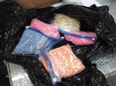 Chuyển 7,4 kg ma túy từ châu Âu về Việt Nam qua... quà biếu gấu bông Chuyển 7,4 kg ma túy từ châu Âu về Việt Nam qua... quà biếu gấu bông