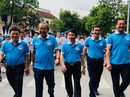 Clip: Phó Thủ tướng Trương Hoà Bình đi bộ cùng hàng ngàn người dân quanh Hồ Gươm Clip: Phó Thủ tướng Trương Hoà Bình đi bộ cùng hàng ngàn người dân quanh Hồ Gươm