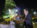 Đêm giao thừa, Chủ tịch UBND TP HCM đến viếng các bậc tiền nhân