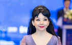 Áo dài NTK Quỳnh Paris xuất hiện trong chương trình "Mùa xuân thống nhất"