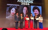 Tiến sĩ Lý Thị Mai nhận Giải thưởng CICON 2024 về Văn hóa.